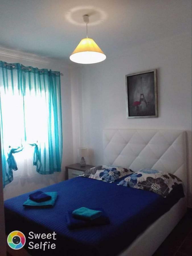 Le Parisien 1 Apartment Serra d'El-Rei Ngoại thất bức ảnh